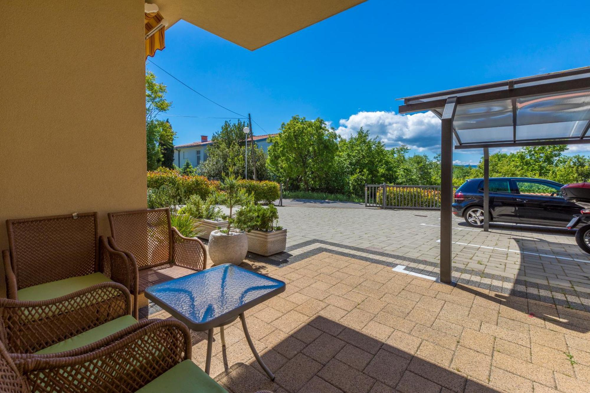 Pupic Apartamento Dramalj Exterior foto
