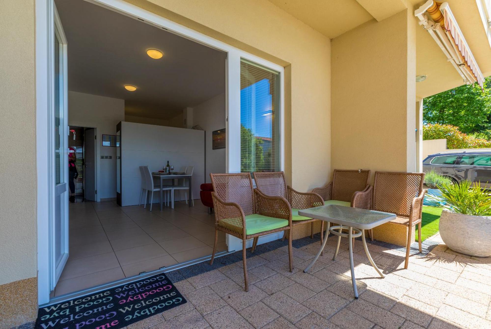 Pupic Apartamento Dramalj Exterior foto